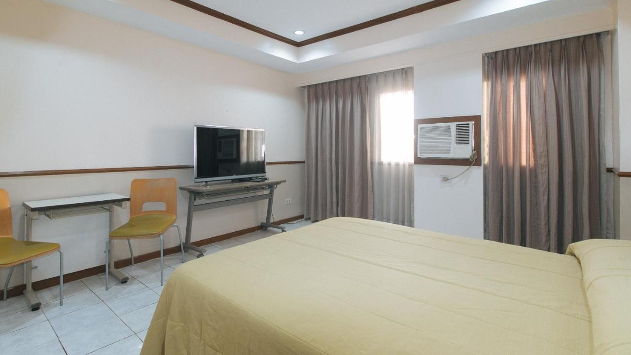 Garden Plaza Hotel มะนิลา ภายนอก รูปภาพ