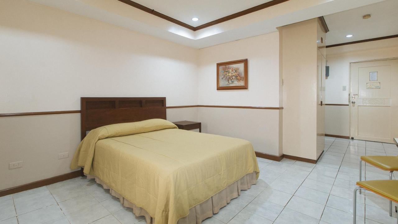 Garden Plaza Hotel มะนิลา ภายนอก รูปภาพ